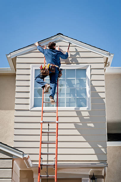 Siding Removal and Disposal in Grangeville, ID